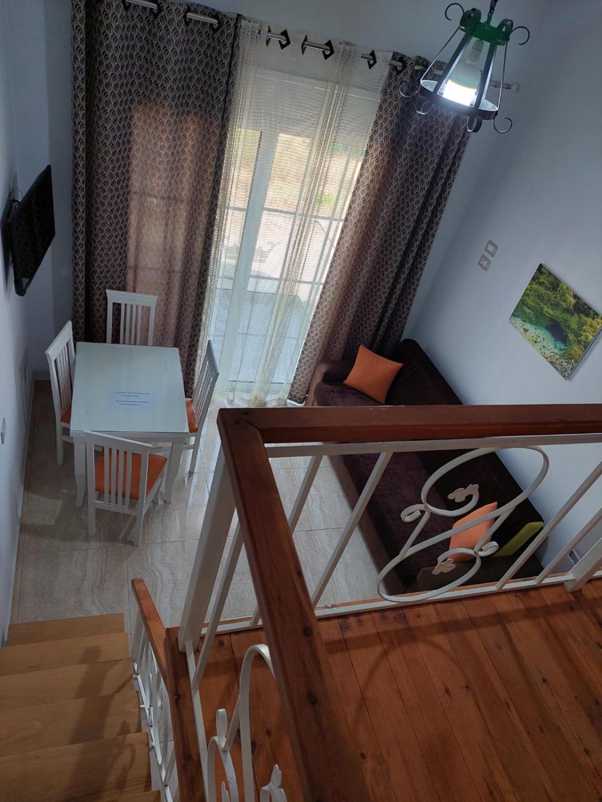 Crown Deluxe Apartments Sarandë Exterior foto