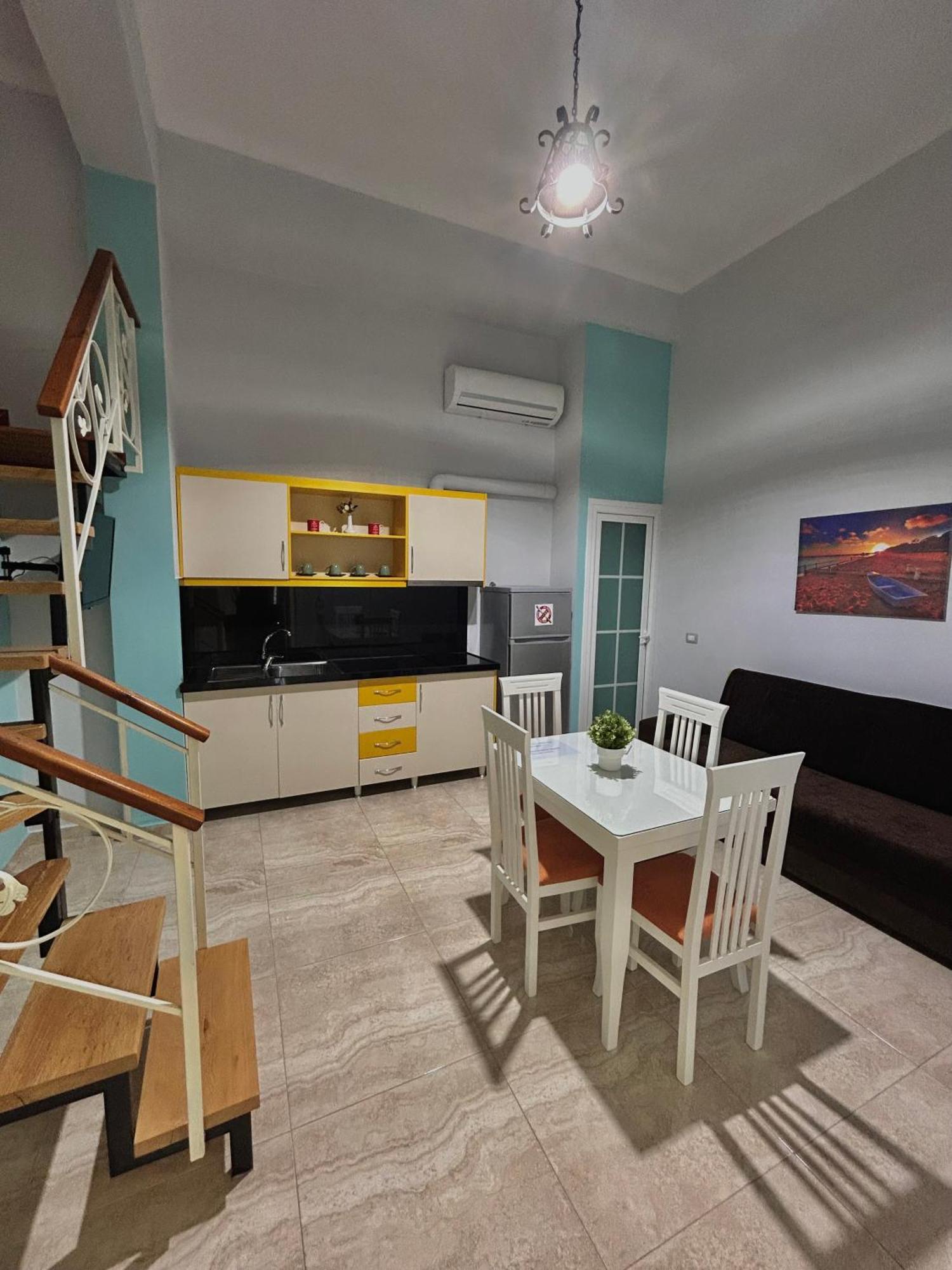 Crown Deluxe Apartments Sarandë Exterior foto